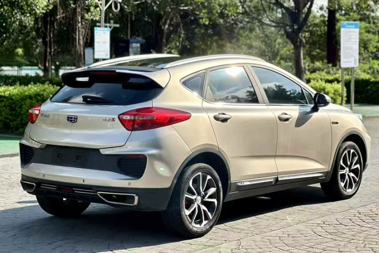 GEELY Emgrand GS 2019 #7 GEELY Emgrand GS 2019 car image #7