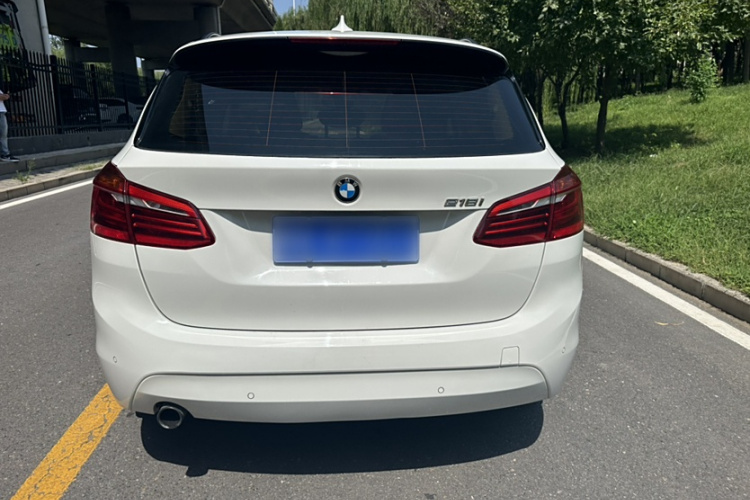 BMW 2 Series Tourer (Imported) 2015 #7 BMW 2 Series Tourer (Imported) 2015 car image #7