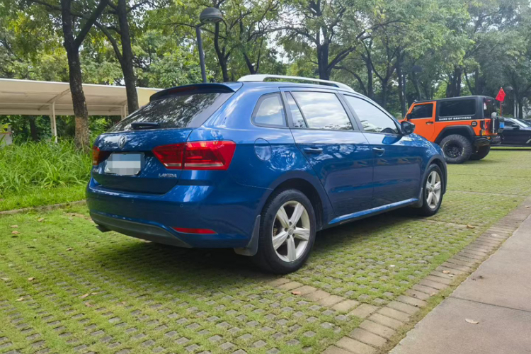 Volkswagen Gran Lavida 2017 immagine di auto #7