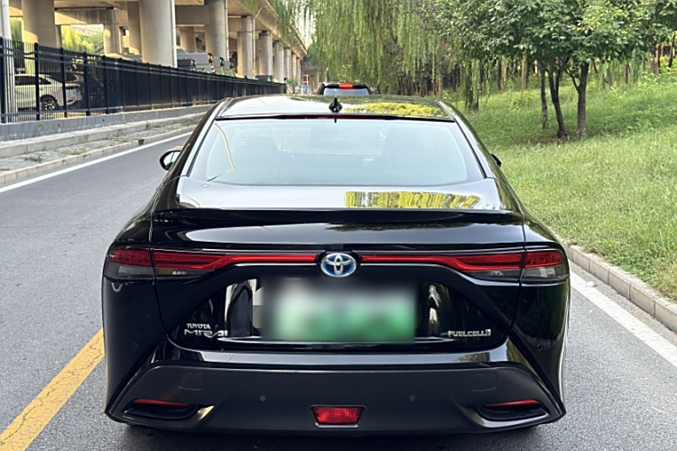 Toyota Mirai 2023 immagine di auto #7