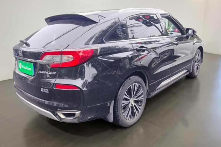 Honda Avancier 2018 صورة سيارة #7