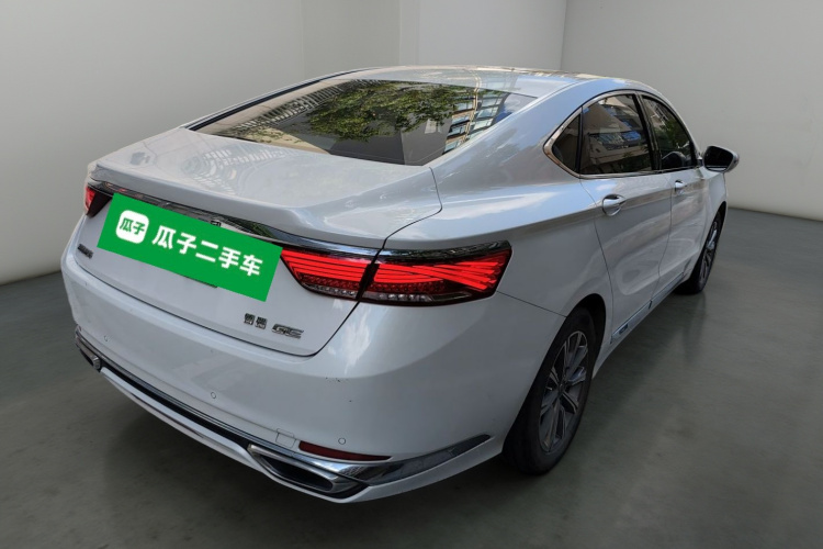 GEELY Ulion New Energy 2018 #7 GEELY Ulion New Energy 2018 car image #7