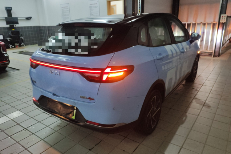 哪吒汽车 哪吒AYA 2023 汽车图片 #7