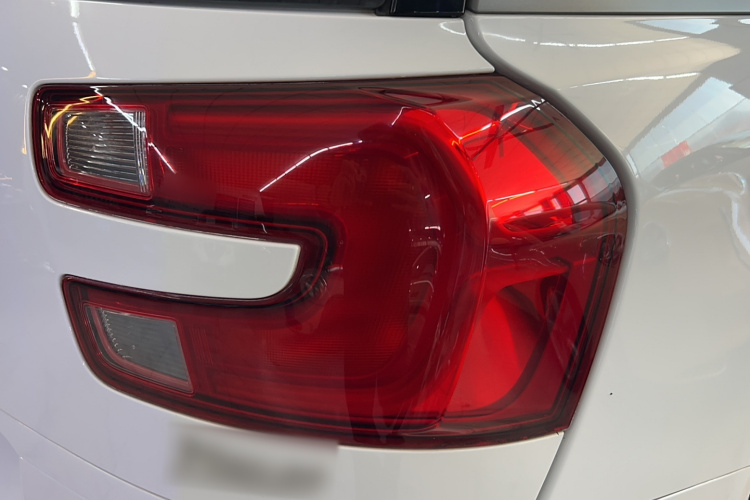 Citroen C4 PICASSO 2017 صورة سيارة #7