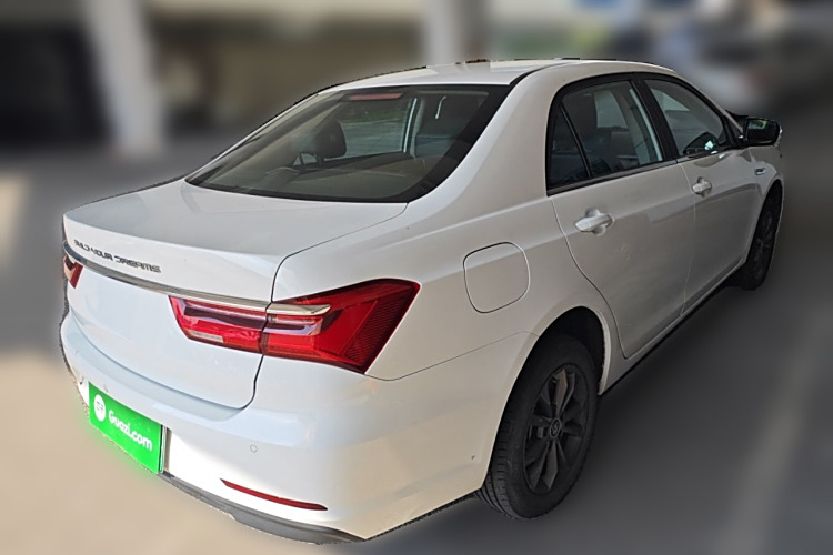 BYD Qin New Energy 2021 car image #7