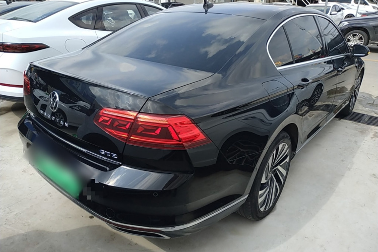 Volkswagen Magotan GTE 2022 car image #7