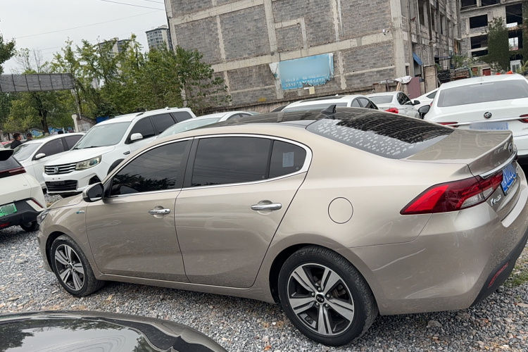 Kia K5 2019 imagen de coche #7