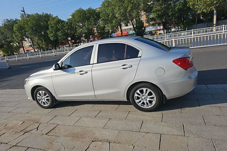 长安 悦翔V3 2016 汽车图片 #7