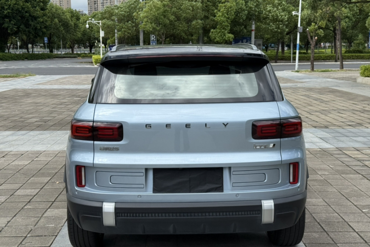 GEELY ICON 2023 car image #7