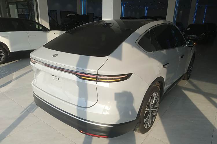 蔚来 蔚来EC7 2024 汽车图片 #7