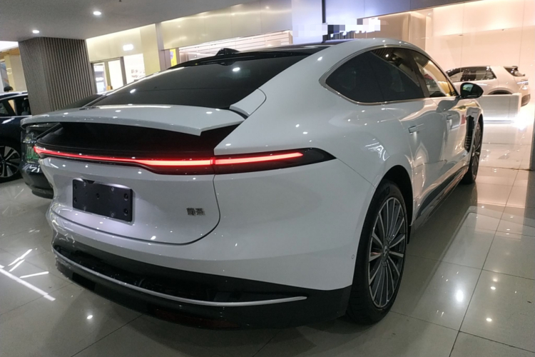 NIO ET9 2024 изображение автомобиля #7