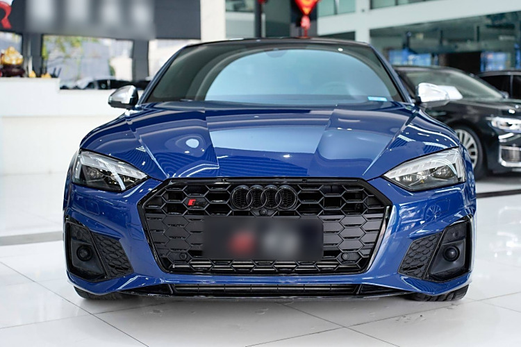 Audi S5 2023 car image #7