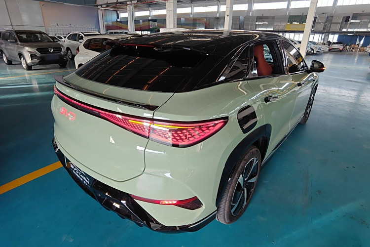 BYD Sea Lion 07 EV 2025 #7 BYD Sea Lion 07 EV 2025 car image #7