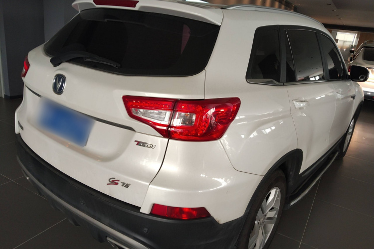 长安 长安CS75 2018 汽车图片 #7