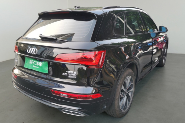 Audi Q5L 2023 car image #7