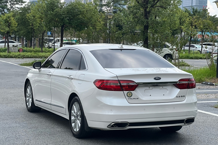 Ford Taurus 2016 #7 Ford Taurus 2016 صورة سيارة #7