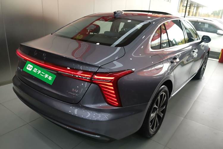 HongQi H5 PHEV 2025 car image #7