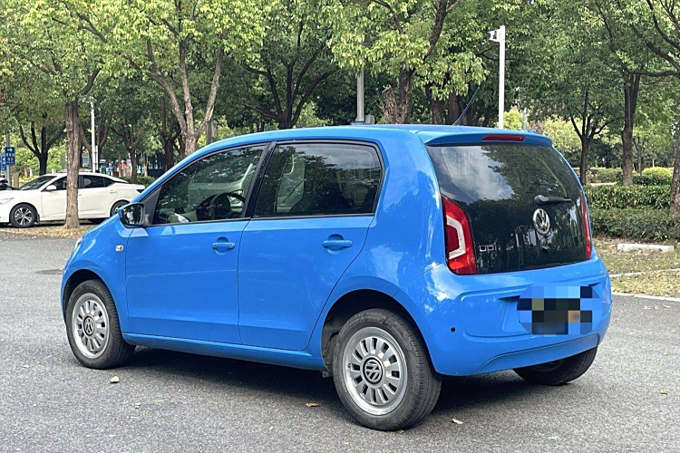 Volkswagen up! 2016 imagem de carro #7