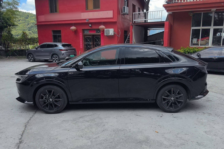 Honda e:NP2 2025 #7 Honda e:NP2 2025 car image #7