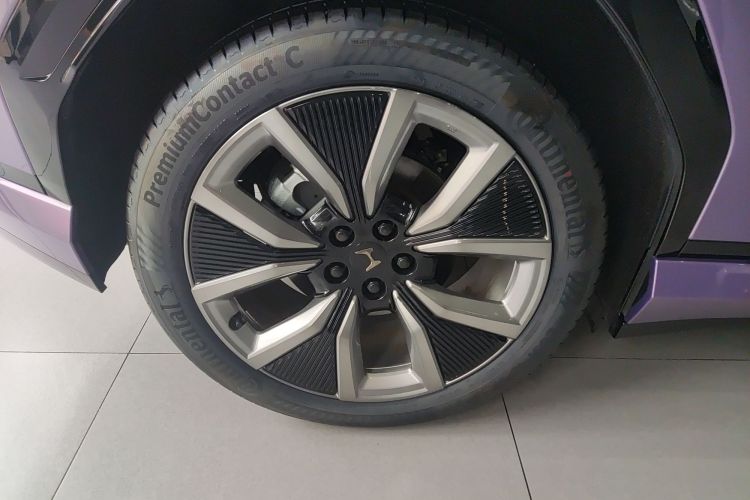 Honda P7 2025 car image #7