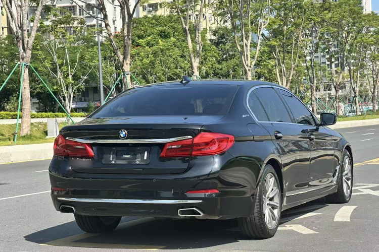 BMW M5 New Energy 2018 #7 BMW M5 New Energy 2018 immagine di auto #7