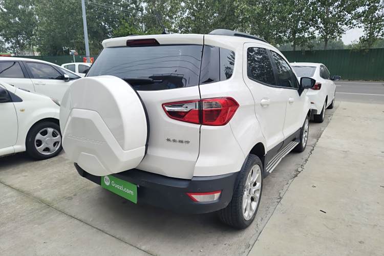 Ford EcoSport 2018 image de voiture #7