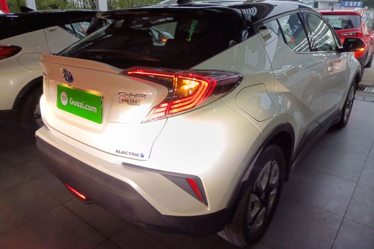 Toyota C-HR EV 2020 #7 Toyota C-HR EV 2020 car image #7