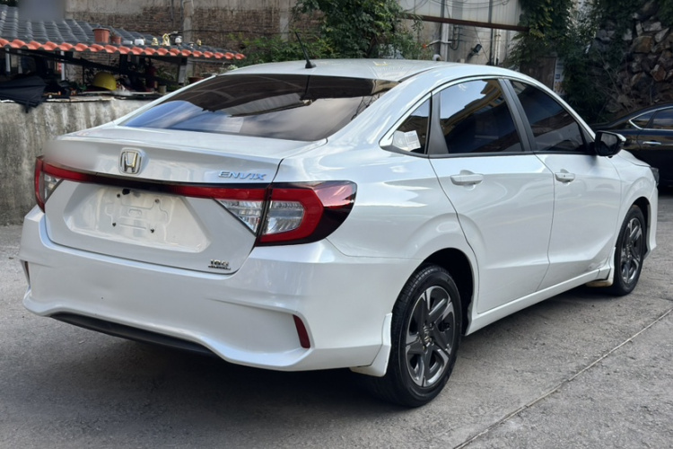 Honda Envix 2020 #7 Honda Envix 2020 car image #7