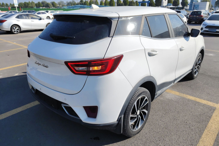 众泰 众泰T300 2018 汽车图片 #7