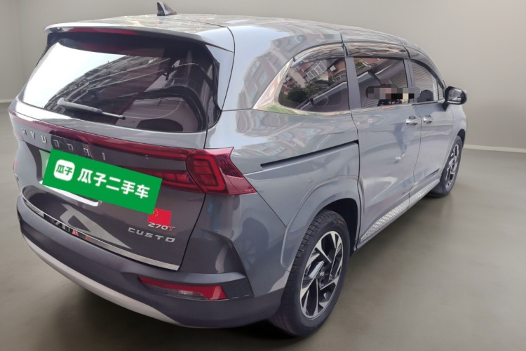 Hyundai Custo 2022 car image #7