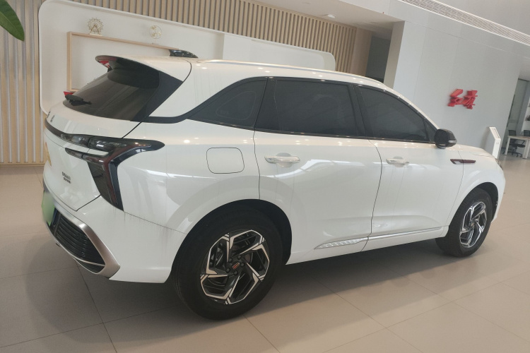 HongQi HS3 2024 #7 HongQi HS3 2024 car image #7