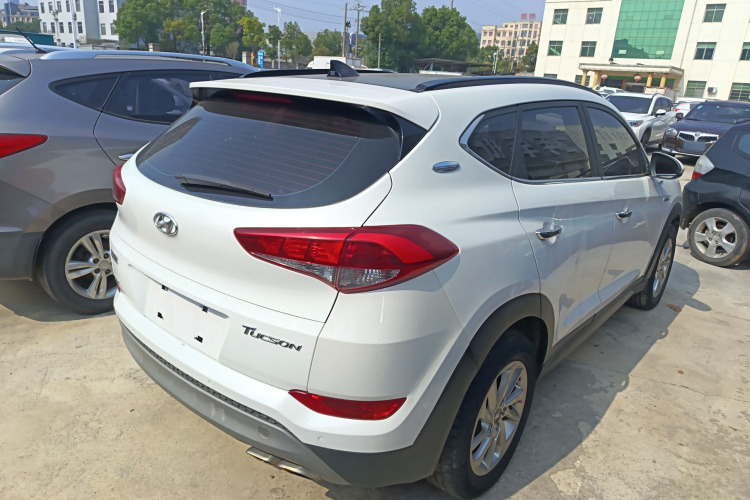 Hyundai Tucson (Imported) 2018 immagine di auto #7