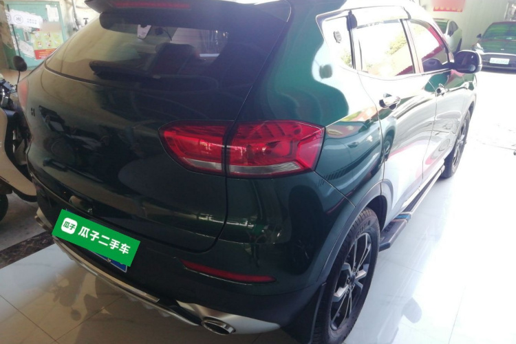 Haval H2s 2018 #7 Haval H2s 2018 car image #7