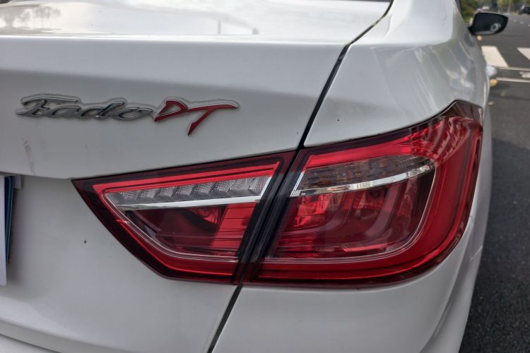 Changan Eado DT 2020 car image #7