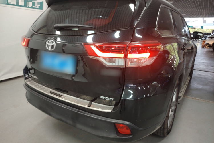 Toyota Highlander (Imported) 2020 car image #7