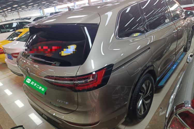 Volkswagen Viloran 2020 car image #7