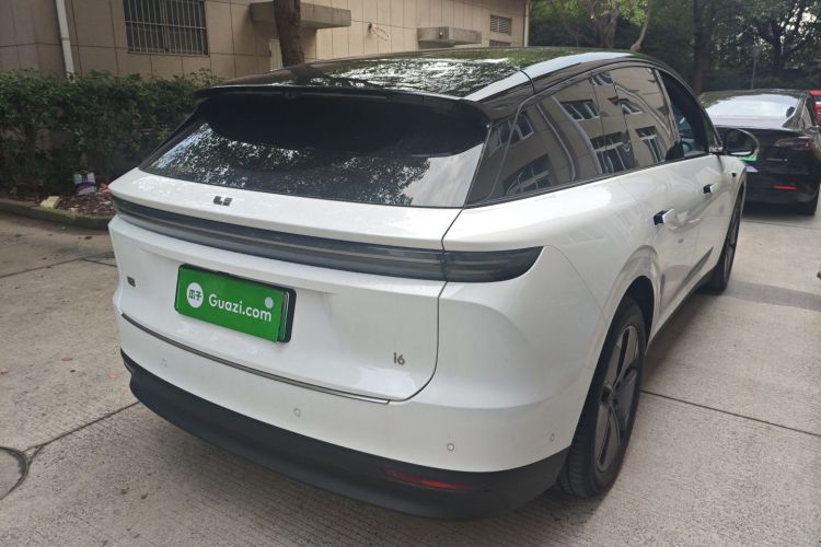 理想汽车 理想i6 2025 汽车图片 #7