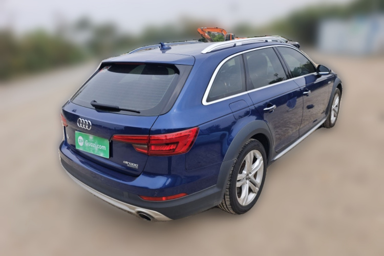 Audi A4 2017 car image #7