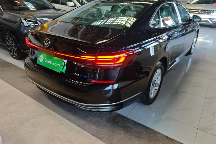 Volkswagen Passat New Energy 2025 #7 Volkswagen Passat New Energy 2025 car image #7