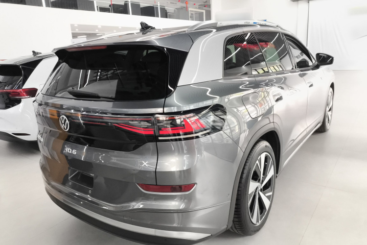 Volkswagen ID.6 X 2023 car image #7