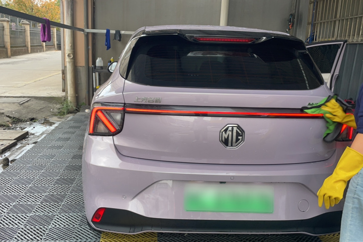 MG 4 EV 2025 #7 MG 4 EV 2025 car image #7