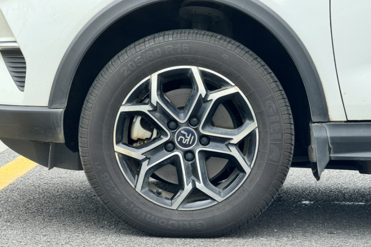 BYD Yuan 2021 car image #7