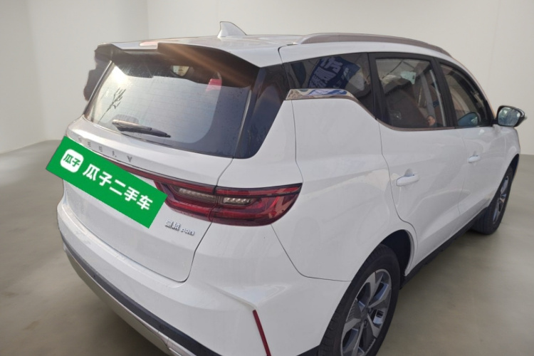 GEELY OkavangoR7 2025 car image #7