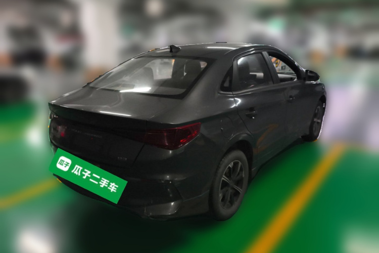 BYD e3 2020 immagine di auto #7