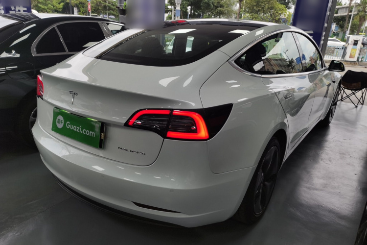 特斯拉 Model 3(进口) 2019 汽车图片 #7