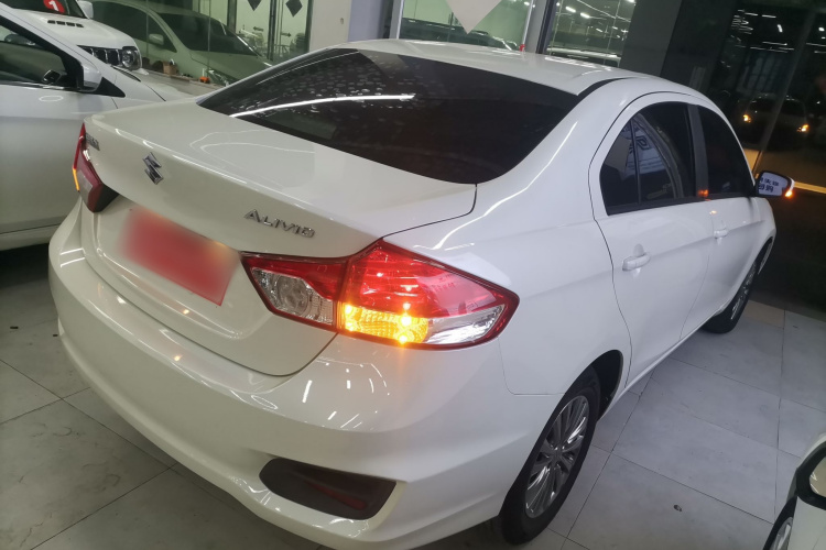 铃木 启悦 2017 汽车图片 #7