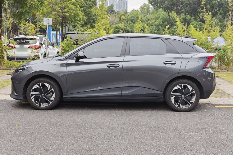 MG 4 EV 2023 #7 MG 4 EV 2023 car image #7