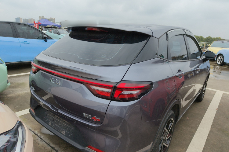 哪吒汽车 哪吒AYA 2024 汽车图片 #7