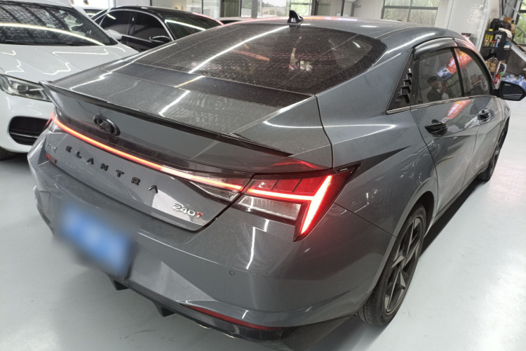 Hyundai Elantra EV 2022 car image #7