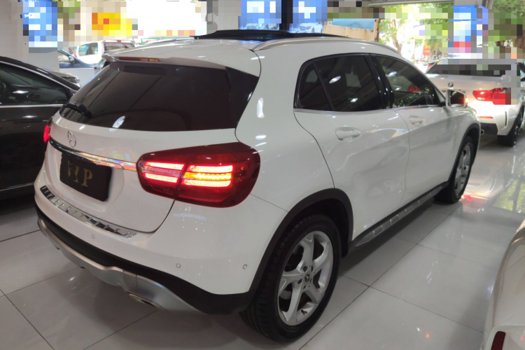 Mercedes-Benz GLA Class (Imported) 2017 car image #7